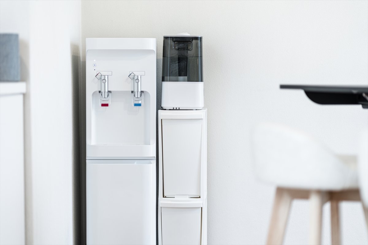 ホワイト ウォーターサーバー 冷水・温水供給 新品未使用 【公式通販】