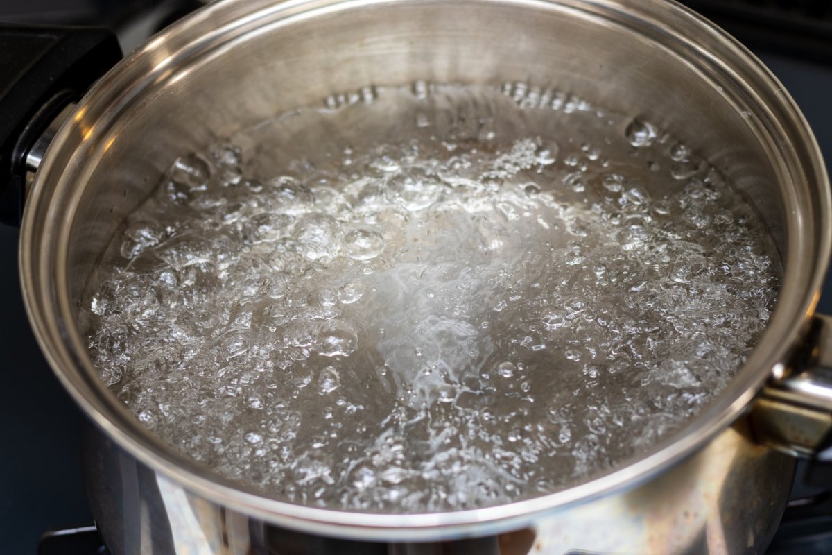 eaa90680fe61932a5c6f99b126e5e529-1200x800