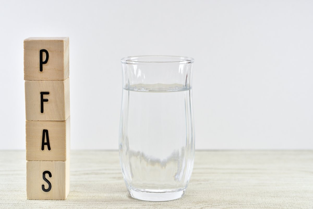 8fa3f3f12b66f7b450dd3668e2300f84-1200x800