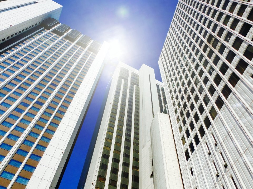 企業でできる熱中症対策とは？職場での水分補給やウォーターサーバーの導入方法について解説！